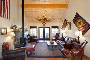 Bandera Lodge